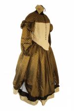 Ladies Deluxe Victorian Costume Size 16 - 18